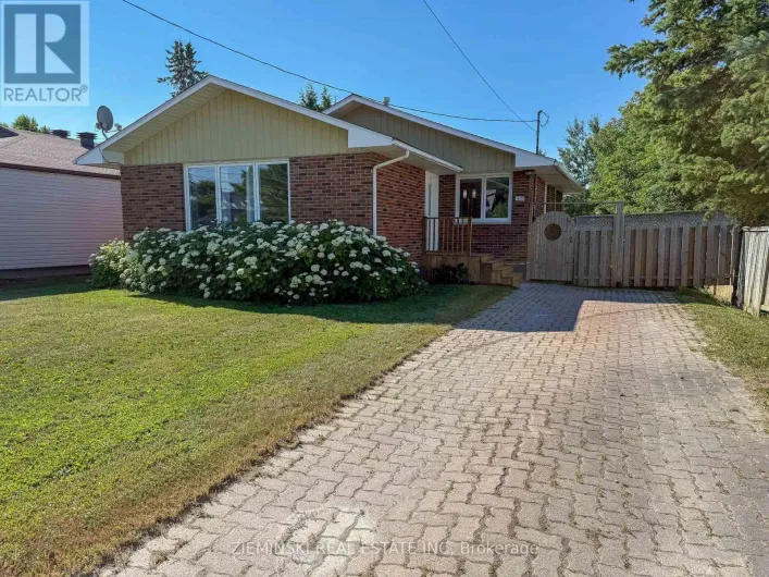 403 YOUNG STREET, Timmins
