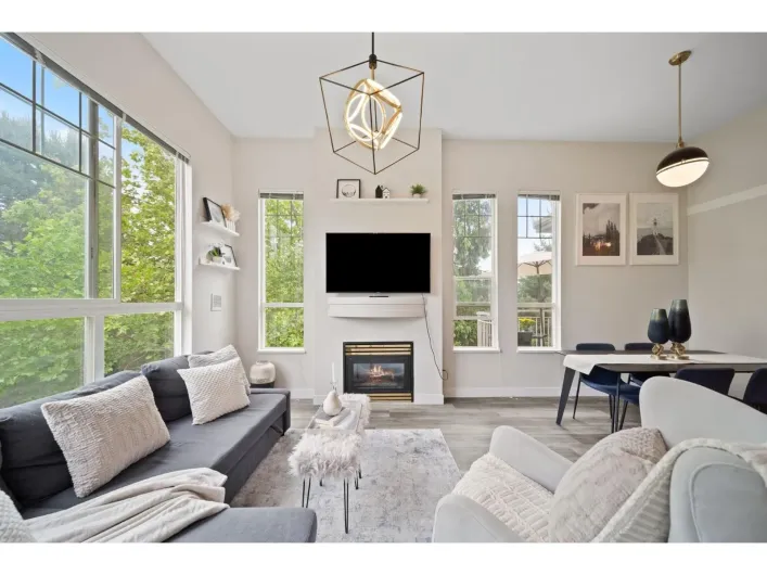 404 10186 155 STREET, Surrey