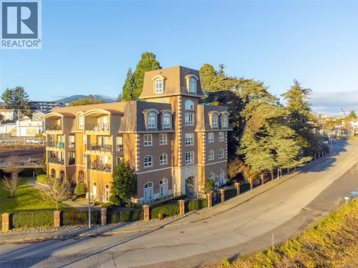 404 104 Esplanade St, Nanaimo