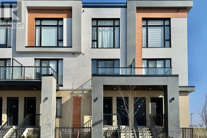 404 - 11 STECKLEY HOUSE LANE, Richmond Hill