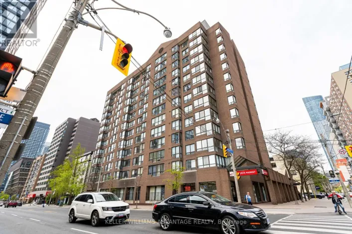 404 - 117 GERRARD STREET E, Toronto