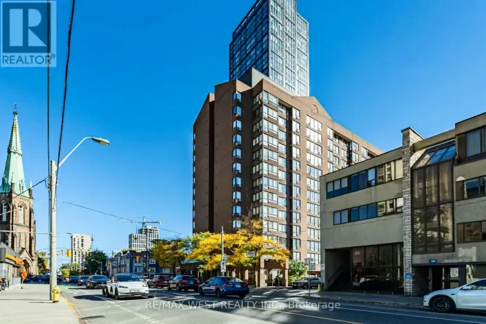 404 - 117 GERRARD STREET E, Toronto