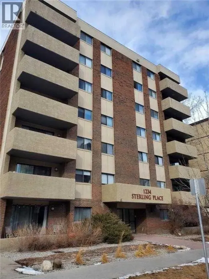 404, 1234 14 Avenue SW, Calgary