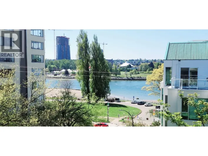 404 1406 W HARWOOD STREET, Vancouver