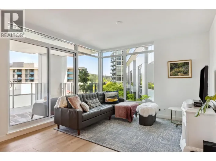 404 1500 FERN STREET, North Vancouver