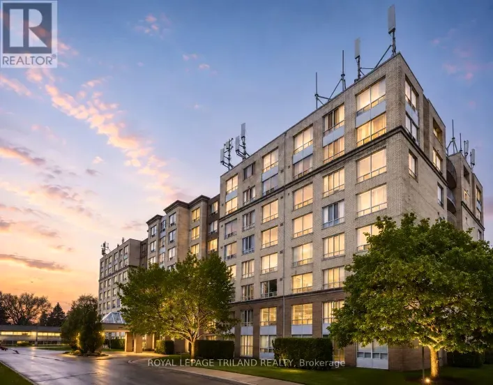 Apartment for rent: 404 - 1510 RICHMOND STREET, London North