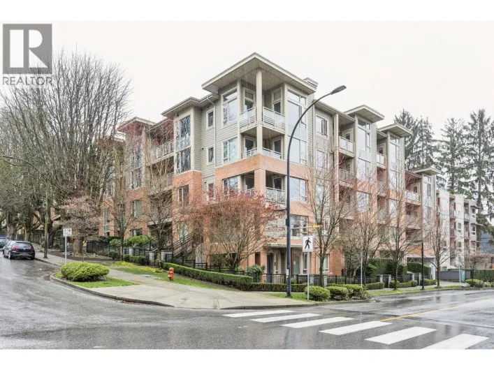 404 159 W 22ND STREET, North Vancouver