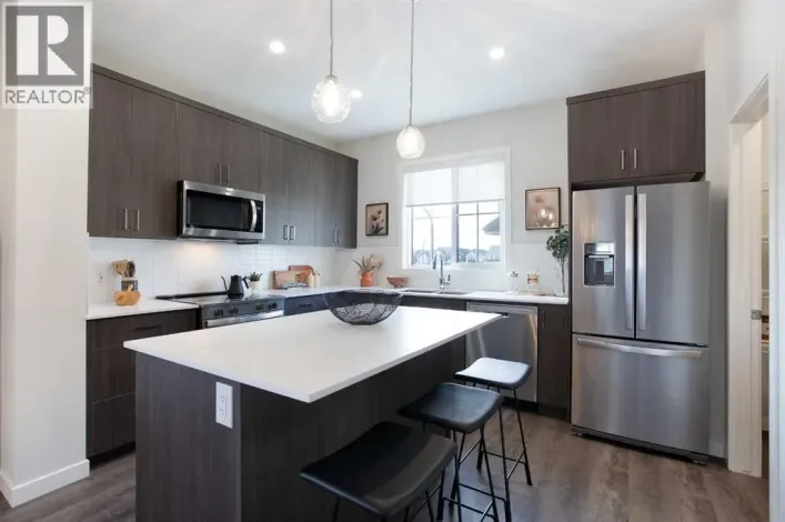 404, 1750 Rangeview Drive SE, Calgary