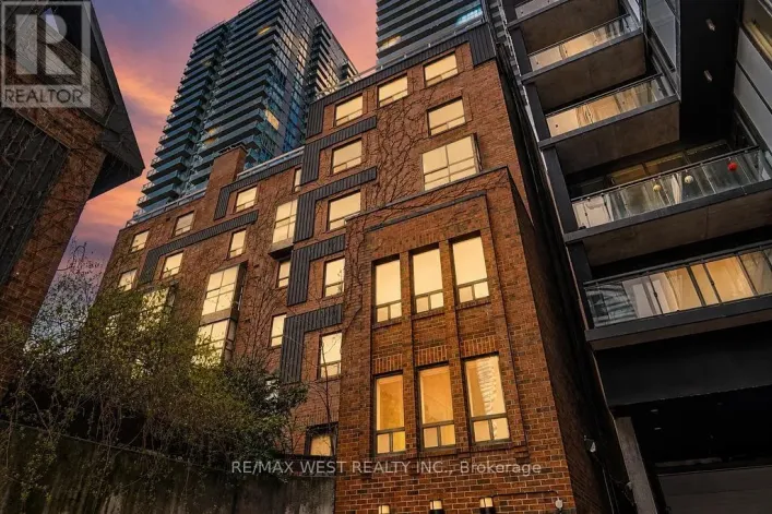 404 - 19 DUNDONALD STREET, Toronto