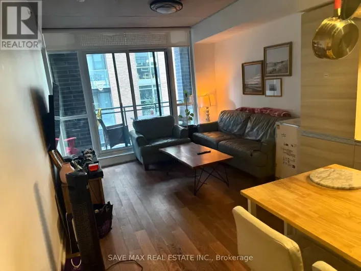 404 - 20 MINOWAN MIIKAN LANE, Toronto