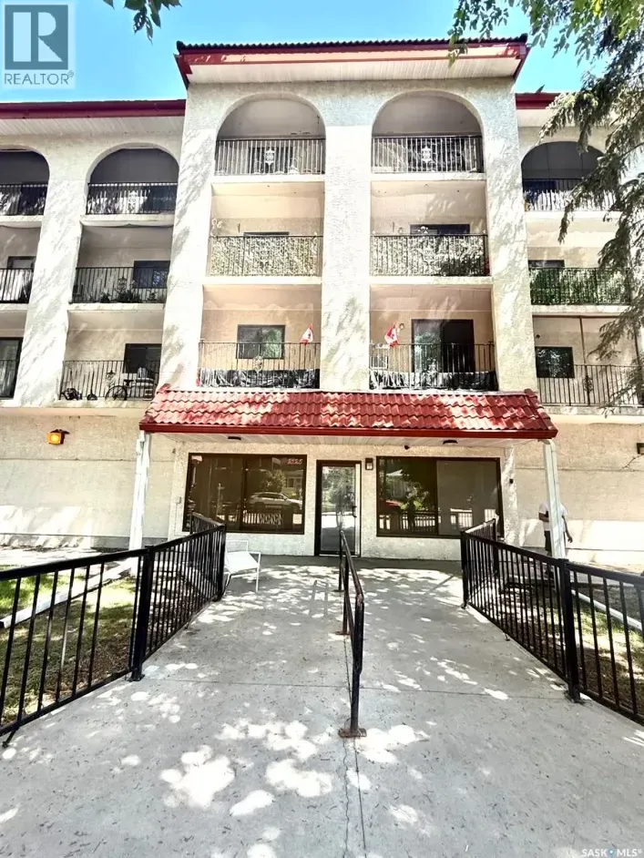 Apartment for sale: 404 2125 Osler STREET, Regina