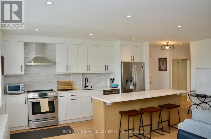 404 - 219 WILSON AVENUE, Toronto
