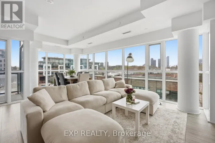 404 - 25 NEIGHBOURHOOD LANE, Toronto