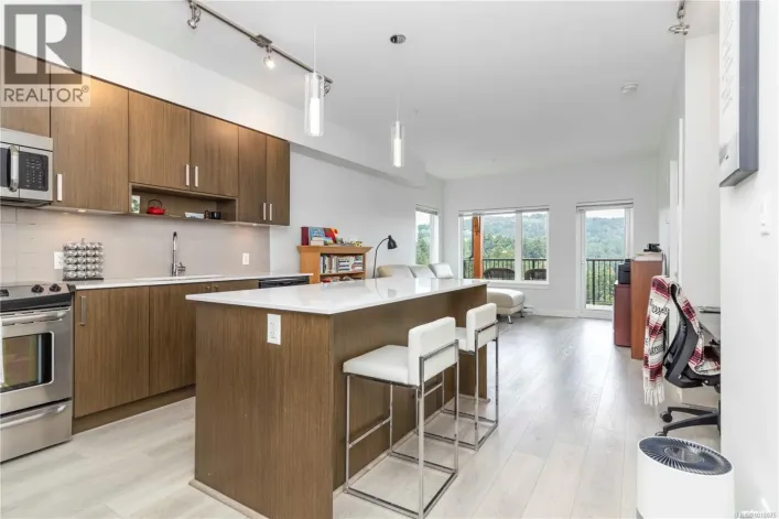 404 286 Wilfert Rd, View Royal