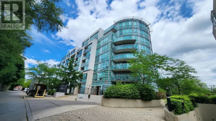 404 - 3830 BATHURST STREET, Toronto