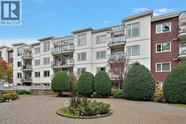 404 4394 West Saanich Rd, Saanich