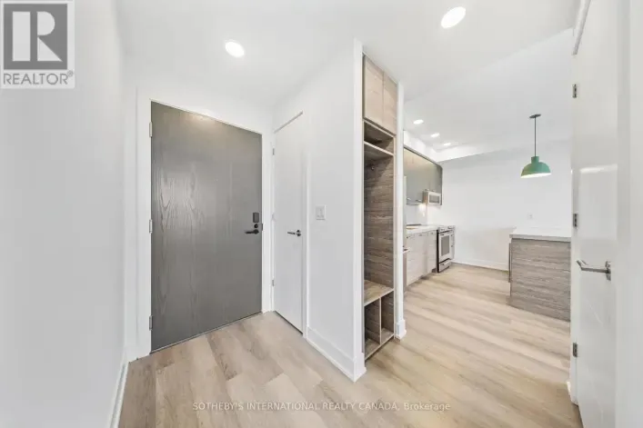 404 - 484 SPADINA AVENUE, Toronto