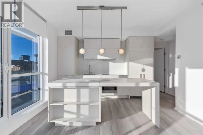 404, 615 6 Avenue SE, Calgary