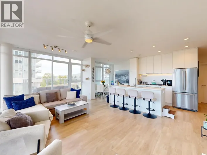 404 657 WHITING WAY, Coquitlam