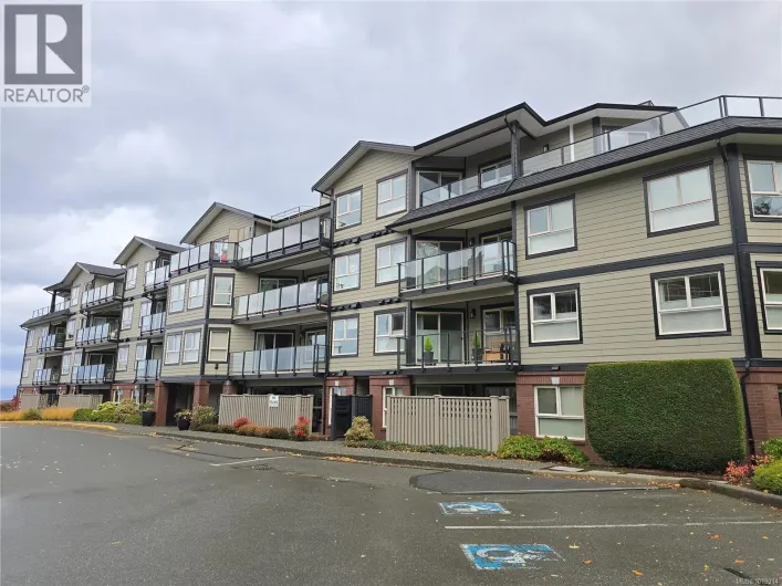 404 6728 Dickinson Rd, Nanaimo