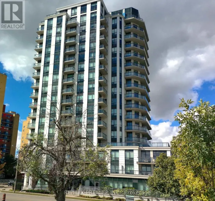 404 - 840 QUEENS PLATE DRIVE, Toronto