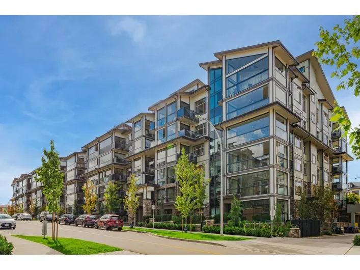 404 8561 203A ST STREET, Langley