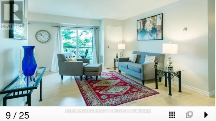 404 - 860 COMMISSIONERS ROAD E, London South