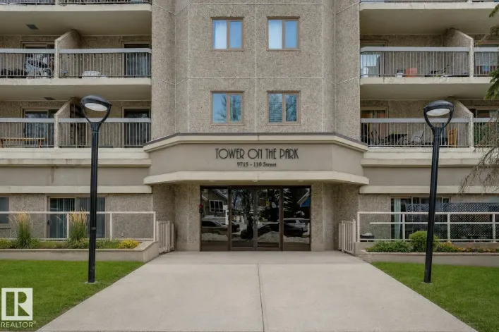 Apartment for sale: #404 9715 110 ST NW, Edmonton
