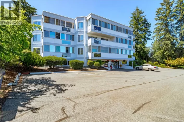 404 9958 Daniel St, Chemainus