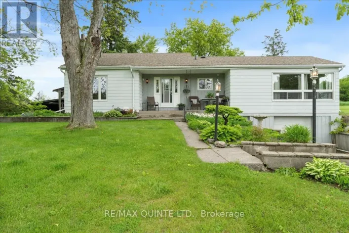 404 BRIDGE STREET W, Belleville