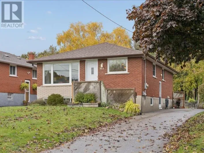 404 CONANT STREET, Oshawa