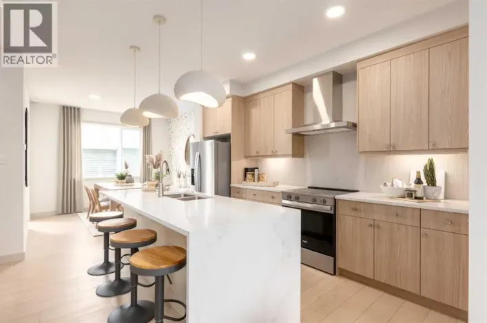 404 Creekside Drive SW, Calgary