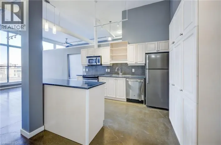 404 KING Street W Unit# 526, Kitchener