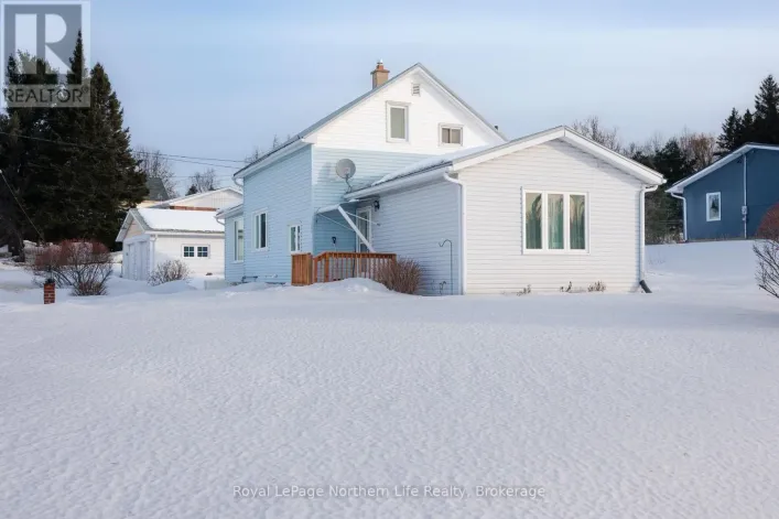 404 MAIN STREET, Powassan