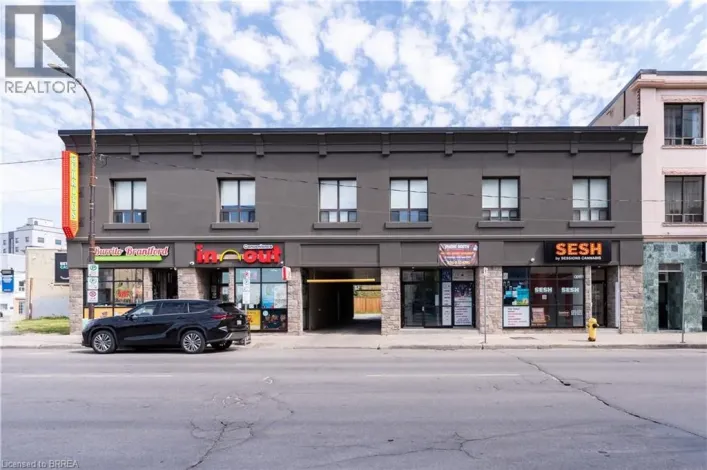 40-42 DALHOUSIE Street, Brantford