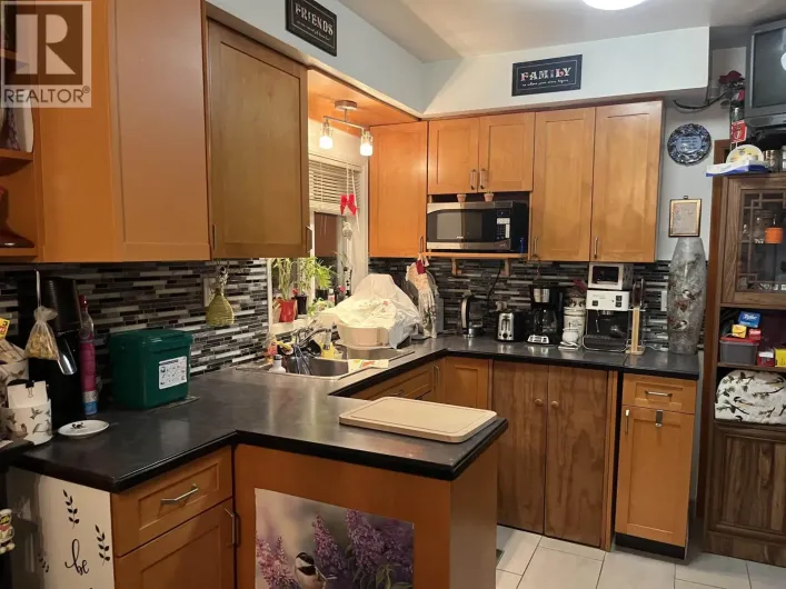 4042 NOOTKA STREET, Vancouver