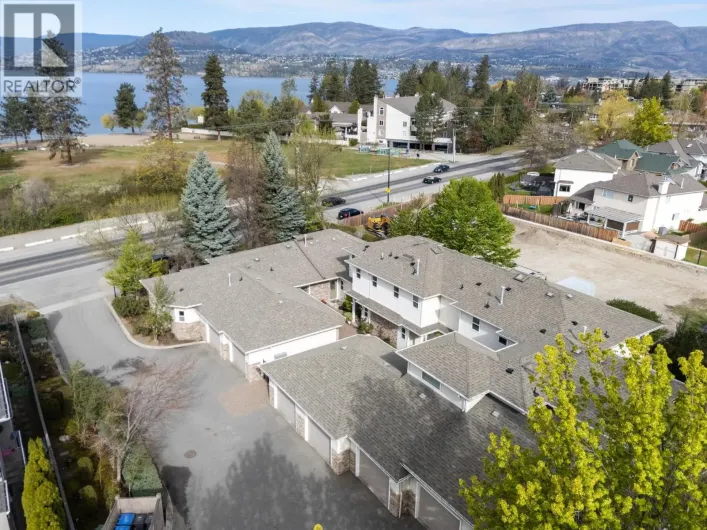4049 Lakeshore Road Unit# 103, Kelowna