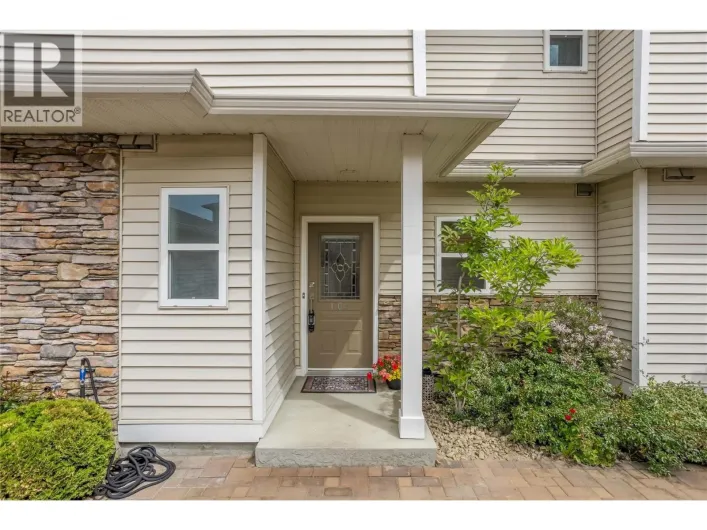 4049 Lakeshore Road Unit# 104, Kelowna