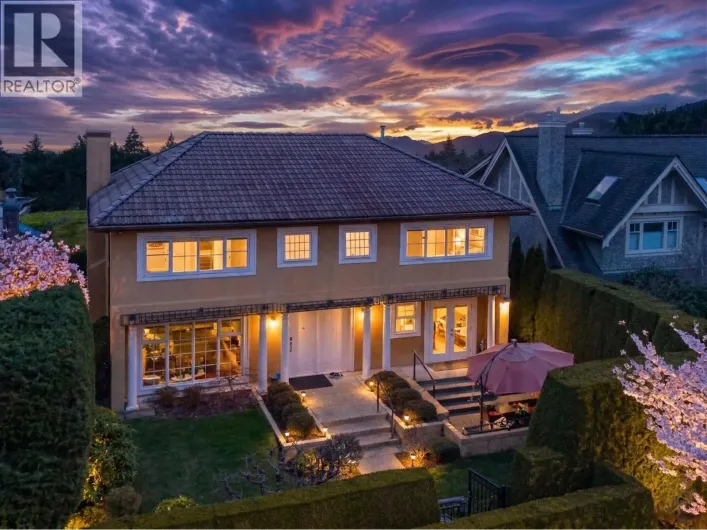 4049 W 27TH AVENUE, Vancouver