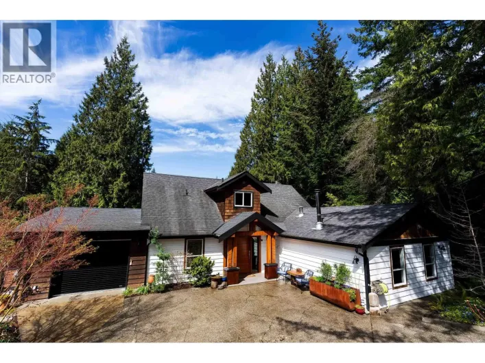 40495 N HIGHLANDS WAY, Squamish