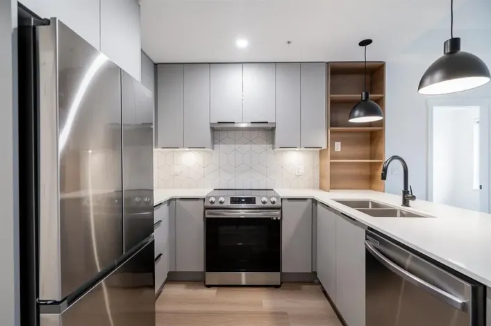 405 10778 138 STREET, Surrey