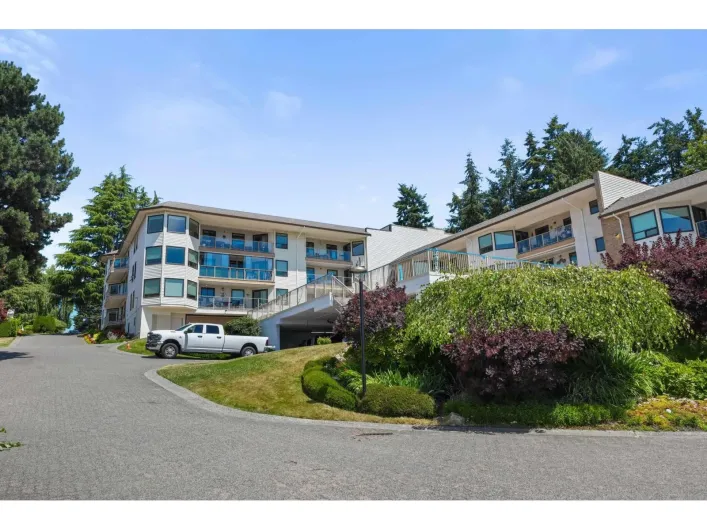 405 1350 VIDAL STREET, White Rock