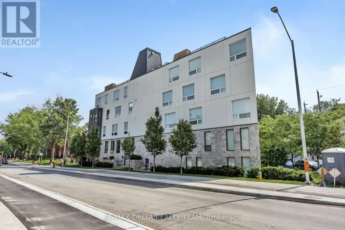 405 - 150 GREENFIELD AVENUE, Ottawa
