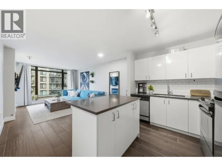 405 155 W 1ST STREET, North Vancouver