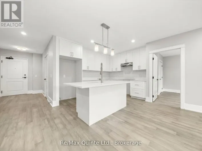 405 - 17 CLEAVE AVENUE, Prince Edward County