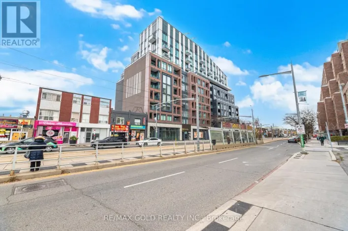 405 - 1808 ST.CLAIR AVENUE W, Toronto