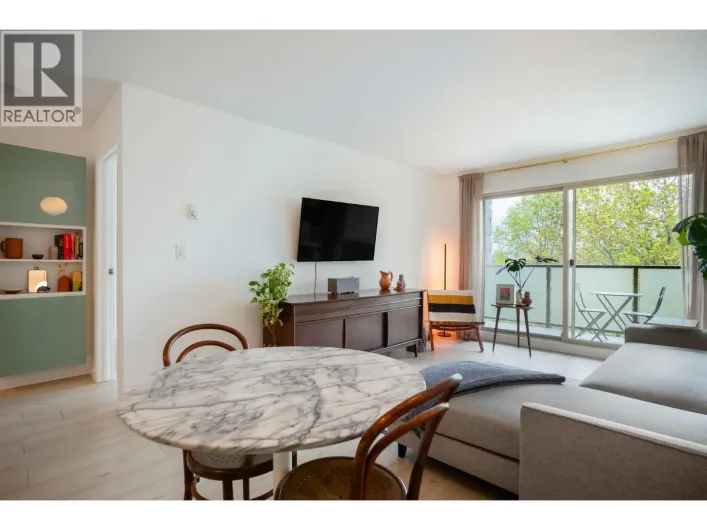 405 1864 FRANCES STREET, Vancouver
