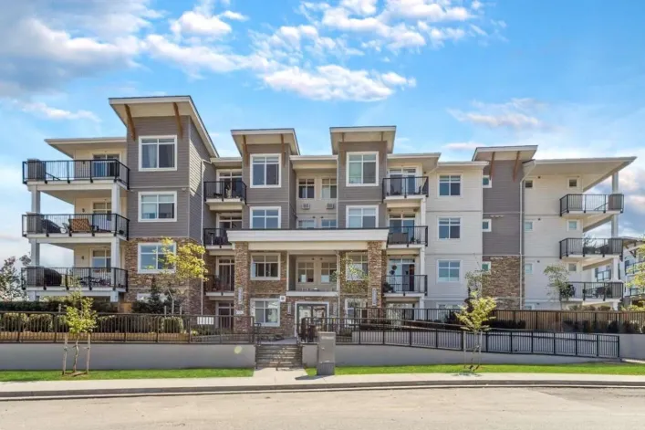 405 19940 BRYDON CRESCENT, Langley