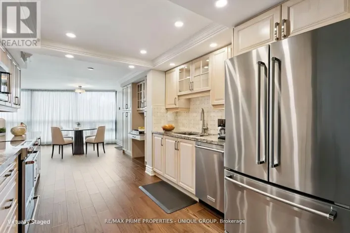 405 - 2010 ISLINGTON AVENUE, Toronto