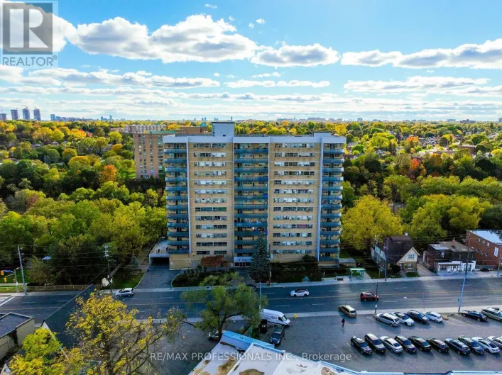 405 - 2130 WESTON ROAD, Toronto